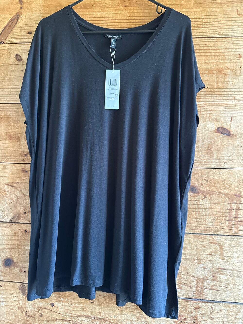 NWT Eileen Fisher Black VNeck Long Boxy Top